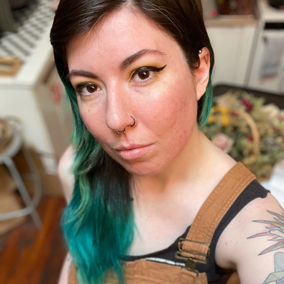 Meet your Posher, Dylan - Picture 1 of 1